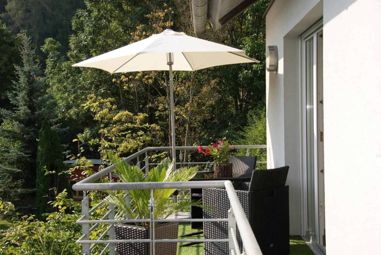 Ferienwohnung Sternenwald Alf Exterior foto